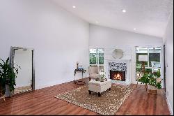 4009 Jim Bowie, Agoura Hills