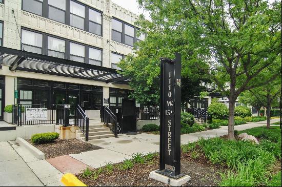 1110 W 15th Street #318, Chicago IL 60608