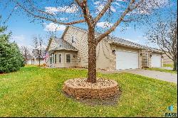 7000 S Witzke Pl, Sioux Falls SD 57108