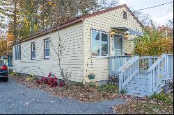 21 Arizona Street, Coventry RI 02816