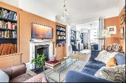 Hampton Court Road, East Molesey, Surrey, KT8 9DA