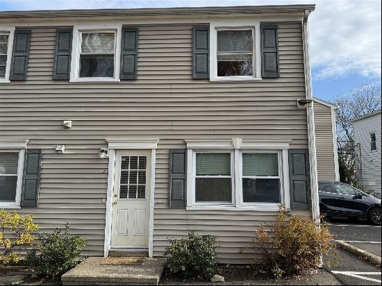 855 Black Rock Turnpike #3, Fairfield CT 06824