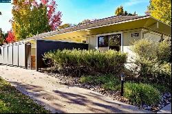 2251 Tice Creek Dr #2, Walnut Creek CA 94595