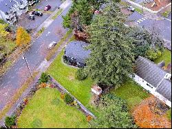 8568 Falls Avenue SE, Snoqualmie WA 98065