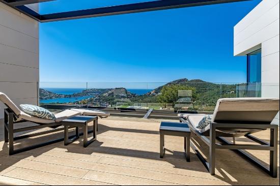 Exceptional villa with sea views for sale in Port d'Andratx, Mal, Andratx 07157