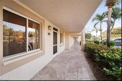 7320 Glenmoor LN #2102, Naples FL 34104