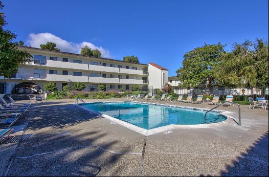 500 Glenwood Circle Unit 535, Monterey CA 93940