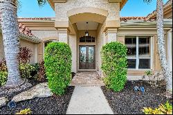 8019 Royal Birkdale Circle, Lakewood Ranch FL 34202