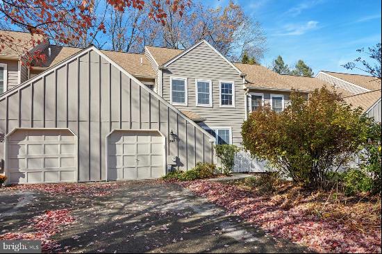 284 Tulip Tree Court, Blue Bell PA 19422