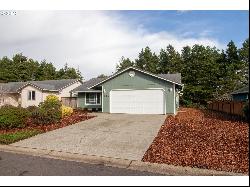 116 Park Village Loop, Florence OR 97439