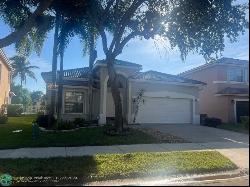 16432 Ruby Lk, Weston FL 33331