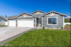 4300 N Arrowleaf Loop, Post Falls ID 83854