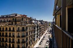 SAN SEBASTIaN - Freshly Reformed Apartment in the city center.