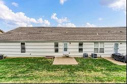 12195 McKelvey Place Drive, Bridgeton MO 63044