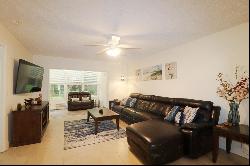 133 Lakes End Drive #E1, Fort Pierce FL 34950