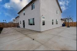 2044 Edwards Street, Los Banos CA 93635