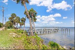 1540 Riverside Drive Unit 303, Titusville FL 32780