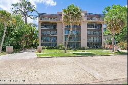 1540 Riverside Drive Unit 303, Titusville FL 32780