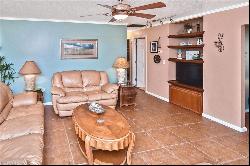 1907 SE 15th St, Cape Coral FL 33990