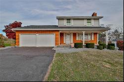 280 Schoeneck Avenue, Upper Nazareth Twp PA 18064