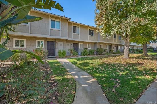 2112 E Vista Way #10, Vista CA 92084