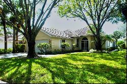 174 E Tall Oaks Cir, Palm Beach Gardens FL 33410