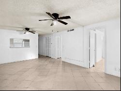 400 18th Street Unit M1, Vero Beach FL 32960