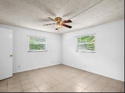 400 18th Street Unit M1, Vero Beach FL 32960