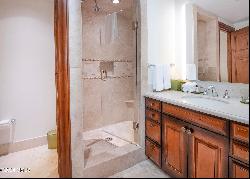 100 E Thomas Place Unit 3052-Weeks 50-51, Beaver Creek CO 81620