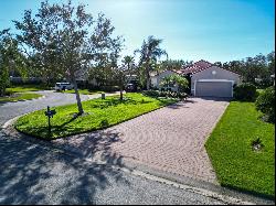 4418 65th Terrace E, Sarasota FL 34243