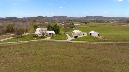 25 C Holick Road, Munfordville KY 42765