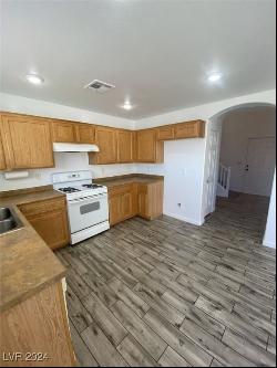 7984 Dardanelle Valley Street, Las Vegas NV 89139