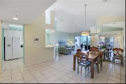 25161 Sandpiper Greens Ct Unit 303, Bonita Springs FL 34134