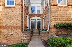 43920 Hickory Corner Terrace Unit 104, Ashburn VA 20147