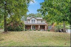 13512 Pine Wood Trail, St Louis MO 63128