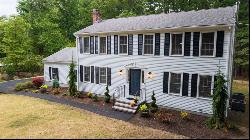 532 Fiske St, Holliston MA 01746