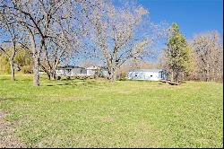 2176 200th Road, Wathena KS 66090