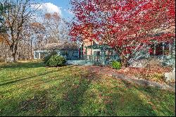 44 Echo Valley Road, Newtown CT 06470