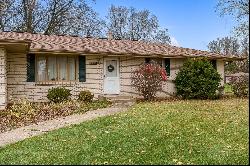 8060 Rosemeade Lane, Rockford IL 61107