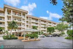 3503 Oaks Way Unit 405 Way, Pompano Beach FL 33069