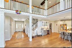 40 Holcomb Street, Simsbury CT 06070