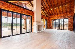 Barn-style house at Fazenda Boa Vista