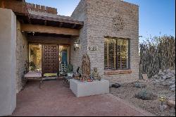 La Quinta Burnt Adobe in the Catalina Foothills