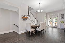 Stunning End Unit Townhome in Convenient Sandy Springs Neighborhood!