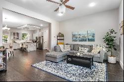 Stunning End Unit Townhome in Convenient Sandy Springs Neighborhood!