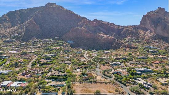 Paradise Valley Land