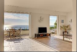 Panoramic sea view villa on the heights of Golfe-Juan