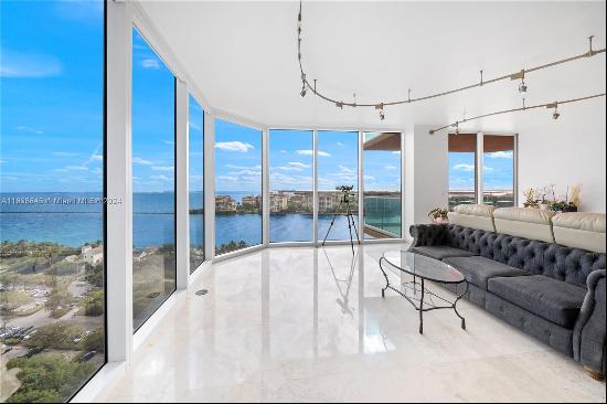 Welcome to paradise at Portofino Towers in Miami Beach's exclusive South of Fifth neighbor