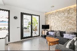 Ready to move in 2-bedroom apartment in the center of Sitges