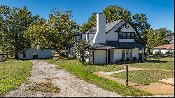 Lakeside Retreat on Lake Palestine